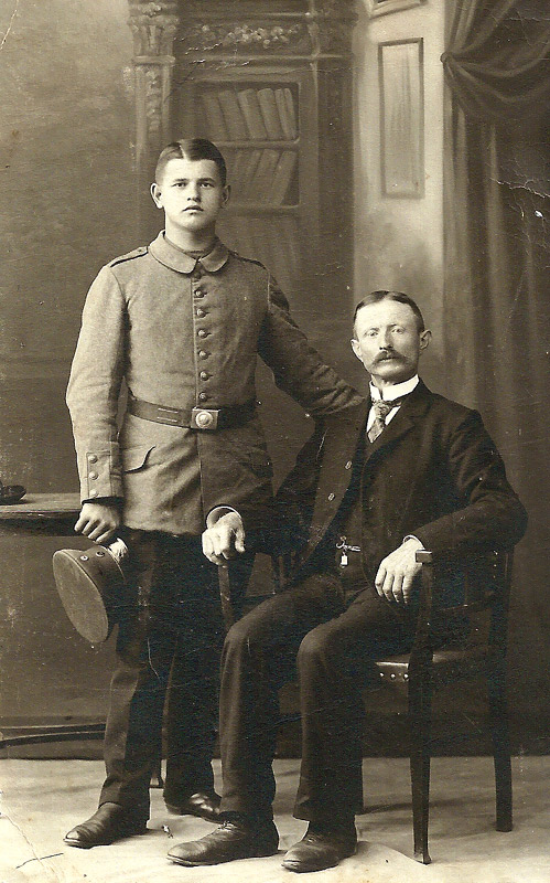 Jakob (+1906) und Wilhelm Becker (gefallen im 1. Weltkrieg)